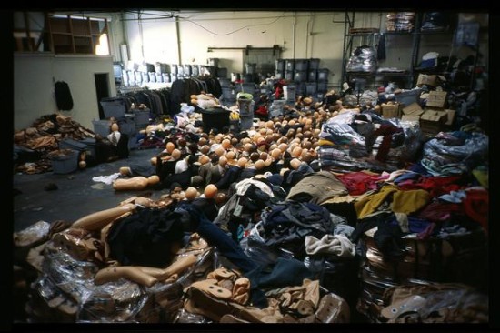 美国大片里的人海居然是充气娃娃