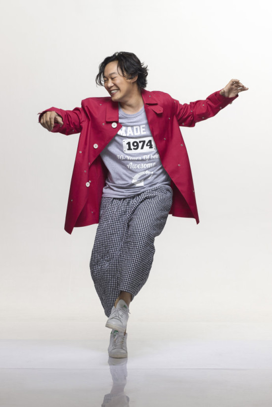 陈奕迅:不是我要捍卫粤语歌