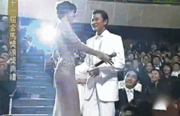 42岁的林志玲依旧甜美性感!她是做作吗?