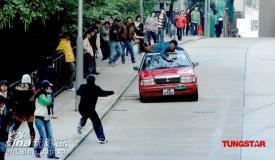 ��ͼ��л����������Ϸ������ն����ŵ�·��