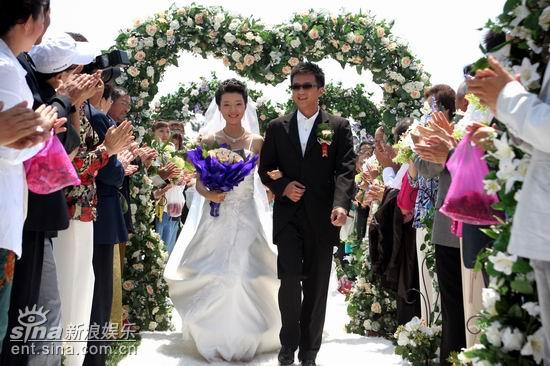 资料图片:《钻石王老五的艰难爱情》剧照(9)