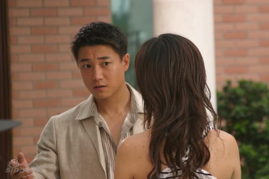 资料图片:电视剧《凭什么爱你》精彩剧照(13)_