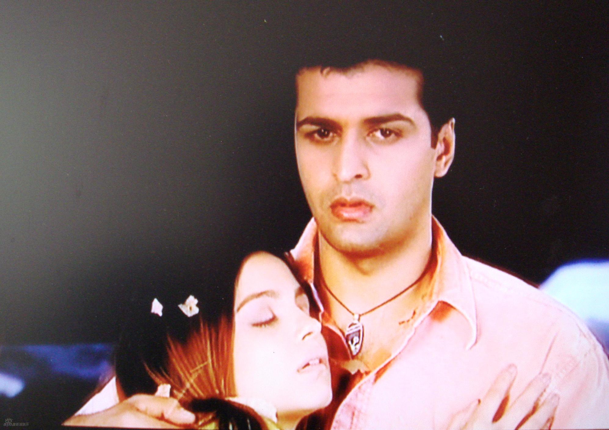 资料图片:印度电视剧《发际红》精彩剧照(12)