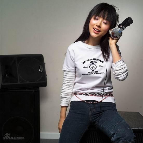 资料图片:颜丹晨性感精彩写真(12)