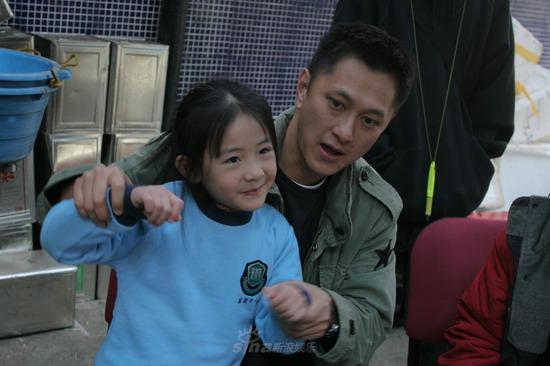 资料图片:电影《导火线》工作照(36)