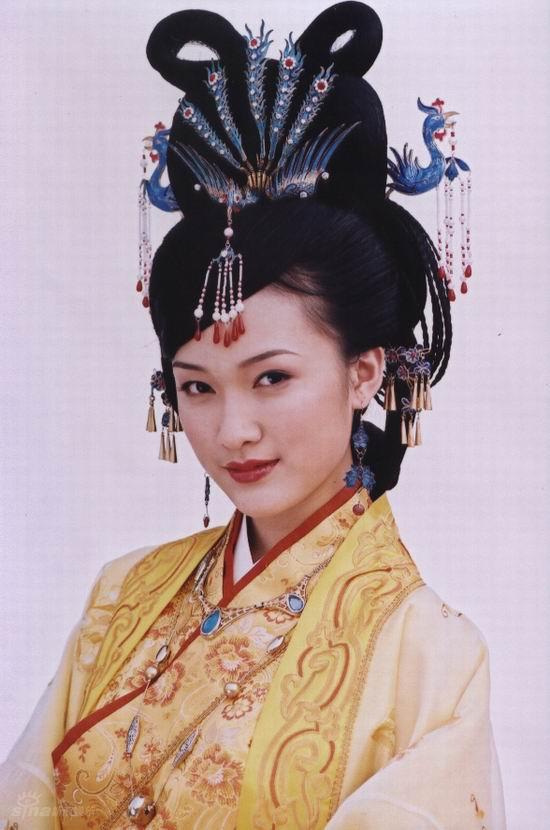 资料图片:电视剧《夜来风雨》定妆照(16)