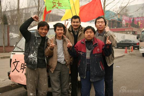 资料图片:电影《一年到头》剧照(1)_影音娱乐_新浪网