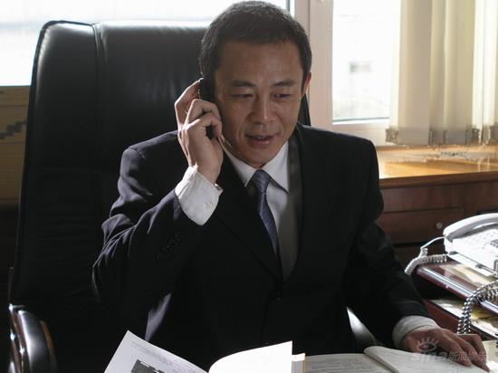 资料图片:电视剧《狂花凋落》精彩剧照(2)