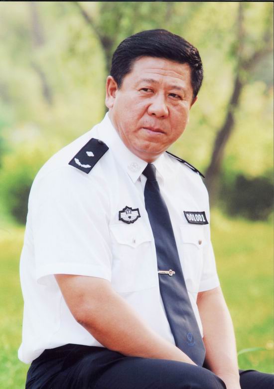 我在马路边,捡到一分钱.