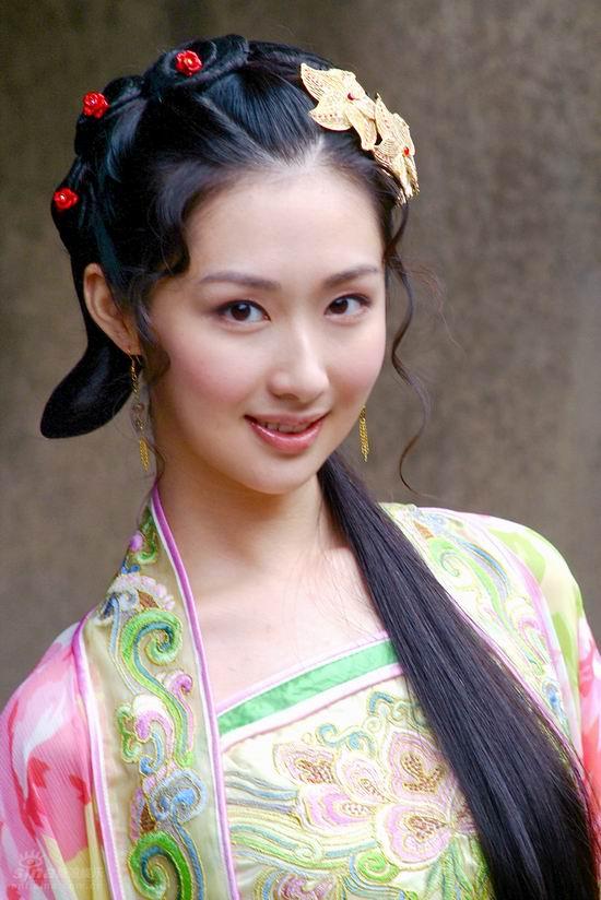 涂黎曼婚纱_涂黎曼婚纱照(2)