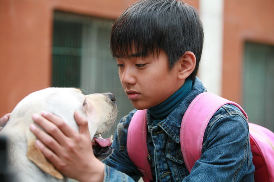 资料图片:韩国影片《人狗奇缘》精彩剧照(13)