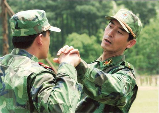 资料图片:电影《我的左手》主演马跃剧照(1)