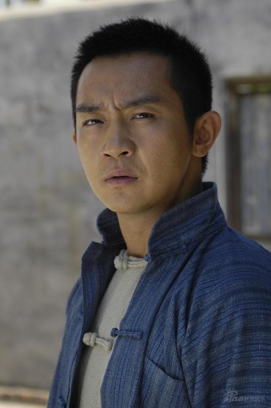 资料:电视剧《大国医》剧照--高天饰演石砖头_影音娱乐_新浪网