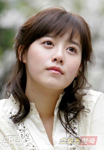 资料图片：韩国人气美少女具惠善精美写真(36)