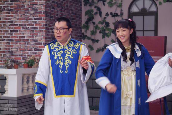 资料图片:情景剧《糊涂小天使》精彩剧照(25)