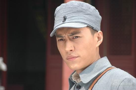 资料:电视剧《大舞台》--靳东饰李天北