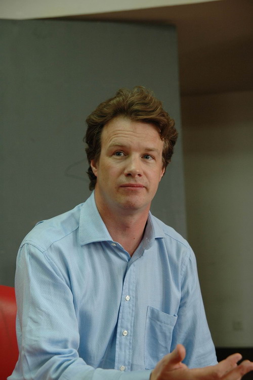 大山作为第一名外籍相声演员而扬名天下