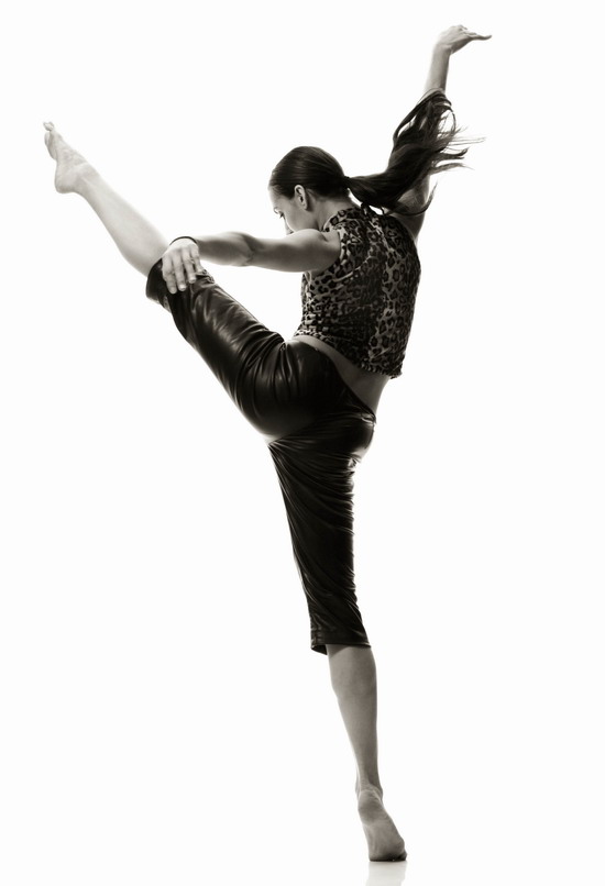 资料图片:丹麦国家舞蹈团现代舞之夜剧照(2)