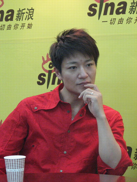 图片:《红与黑》主创聊天-李宗翰扮演于连