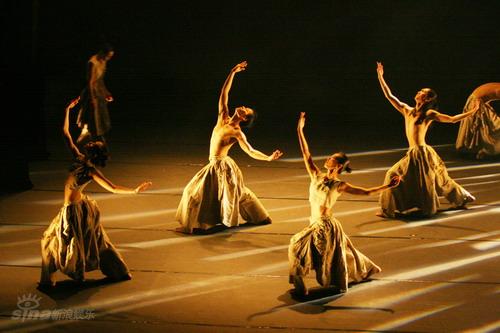 资料图片:雷动天下现代舞团-朝圣路