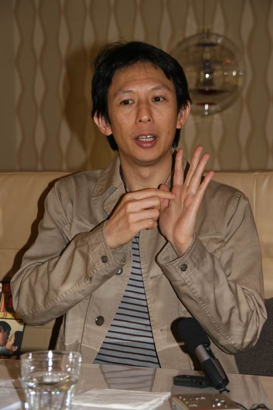 《包法利夫人们》登陆上海 林奕华演绎处女秀