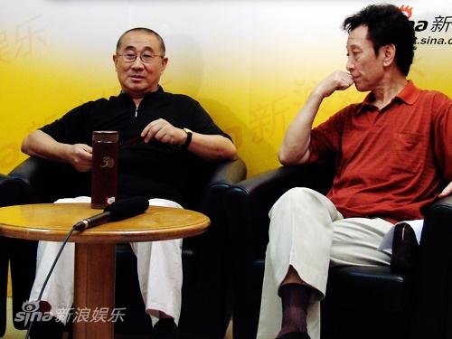 京剧艺术家李长春(左)和荀皓导演