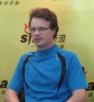 著名演员大山做客聊话剧《超级笨蛋》(组图)