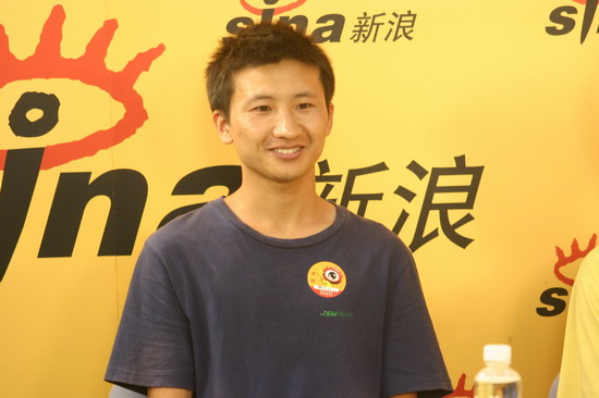 图文：吕丽萍携学生做客--何乙明来自云南