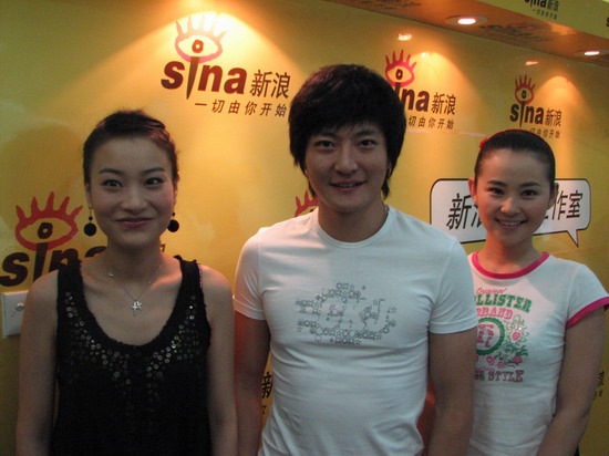 图文:话剧《武林外传》做客新浪--秦旋钱芳和郭京飞