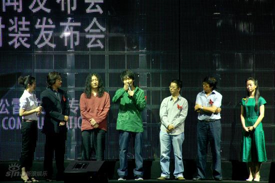 图文：《蝶》首演服装秀-媒体代表采访主创人员