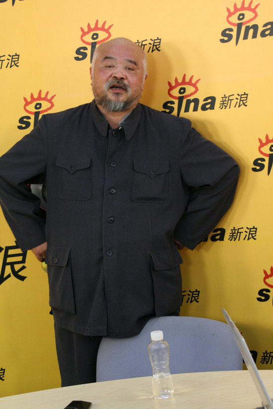 图文：李琦做客新浪聊话剧-著名笑星李琦