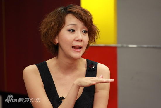 图文:《撒娇女王》做客-王一楠讲述舞台经历