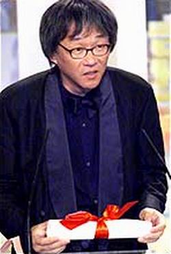 资料图片:导演杨德昌生前风采--戛纳获奖