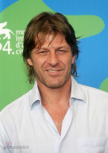 图文:《遥远的北方》记者会--男星肖恩-宾成熟