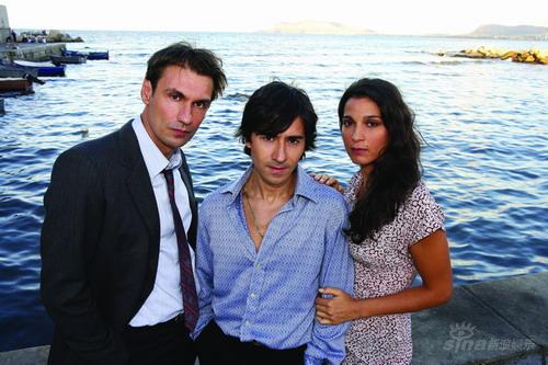 资料:威尼斯电影节参赛片《蛋糕与痛苦》简介