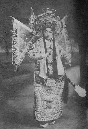 策划:花木兰17版银幕形象盘点