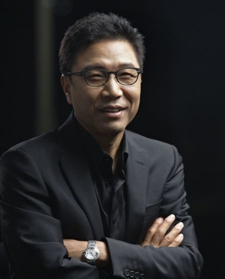 SM创始人李秀满