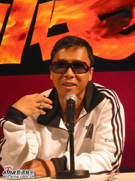 《导火线》杀青 甄子丹叶伟信笑对不和传闻(图