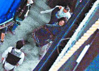 《功夫之王》戏内和李连杰对打 成龙大呼好爽