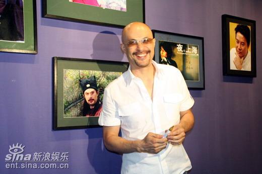 国产中小成本影片展映徐锦江刘锡明助阵(组图)
