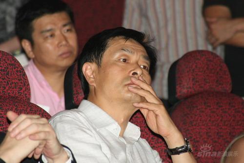 组图:《范曾》北京首映 杨振宁翁帆携手捧场