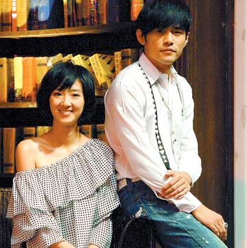 周杰伦卖力推销《不能说的秘密》月底上映(图)