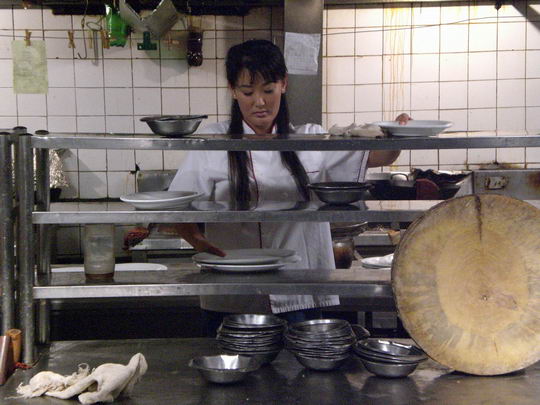 《明星梦》再战酷暑 诺明华日片场沦为洗碗工_影音娱乐_新浪网