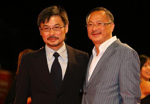 ����̽����ϲ����÷ֳ�����ɫ�䡷�Ȼ���Ƭ