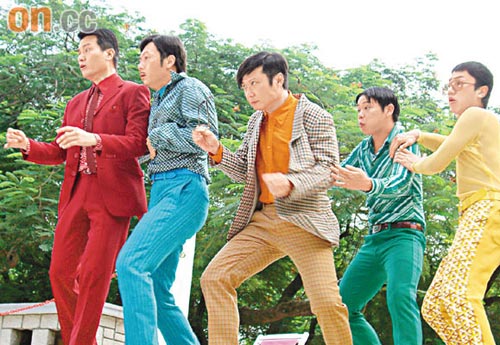 新任晶女郎孟瑶片场胶纸护点 林家栋NG数次(图