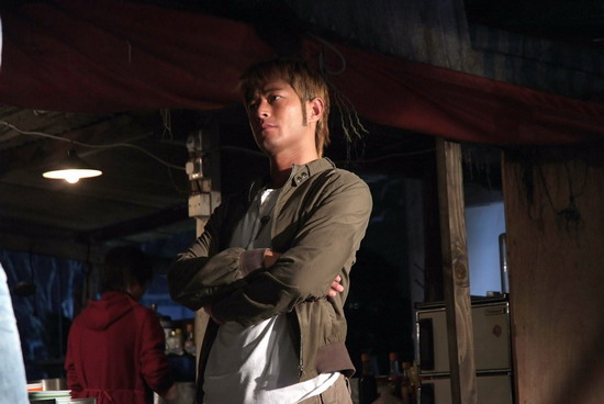 《铁三角》包揽电影梦境元素 汇聚黑色幽默(图