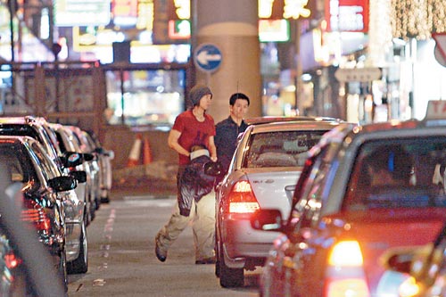 言承旭搭上王家卫进军影坛到港密会3巨头(图)