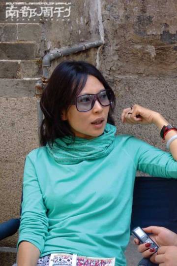 尹丽川带着《牛郎织女》主角在广州讨生活