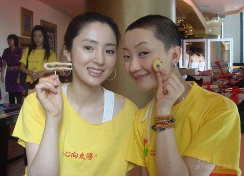 董璇张瑶罗马快乐同行 《立春》首映齐亮相【图】