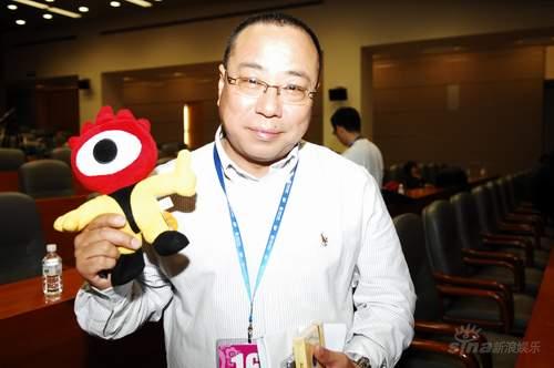 获提名代表见面会姜武聊金鸡不聊《太阳》(图)